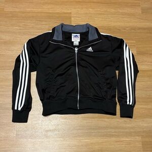 Lates 90s/ Y2K Adidas jacket
